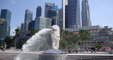 Global Investing: Italy or Singapore?