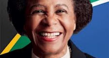 Dr Ramphele: Opposing the ANC