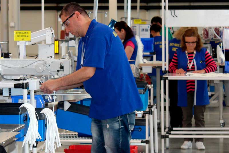 Keeping companies solvent is key to saving jobs and limiting economic damage. Photo by Robert Spasovski/IFC