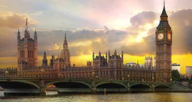 Government Should End Secretive Trade Negotiations, say UK Parliamentarians