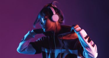 VR Headsets, Cyborgs and Legal Wrangles: Welcome to the Virtual Music World