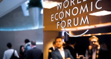 World Economic Forum’s Meeting Agenda Takes a Tilt at ‘Dark Topics’, Ai-Da — and Mind Control…
