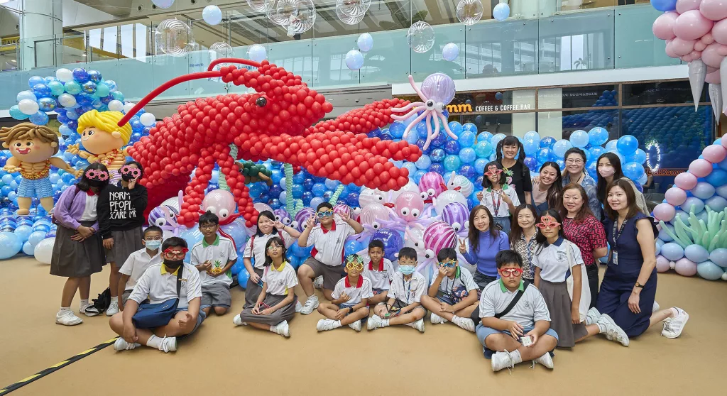 As part of SingLand Elevates and in celebration of the Singapore Land Group turning 60 this year, SingLand donated $60,000 to the Straits Times School Pocket Money Fund which provides pocket money to children from low-income families in March 2023.