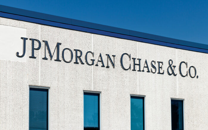 JPMorgan Signals Caution: Tightening Private Credit Amid Software Loan Repricing